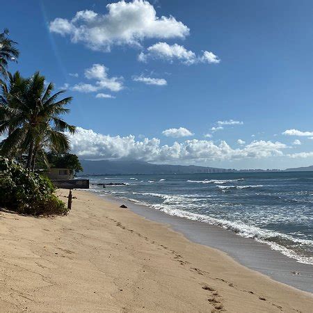 Holycow ewa beach. Deposit products offered by U.S. Bank National Association. Member FDIC. Contact Ewa Beach State Farm Agent Frelynn Kahalehili at (808) 689-7700 for life, home, car insurance and more. Get a free quote now. 