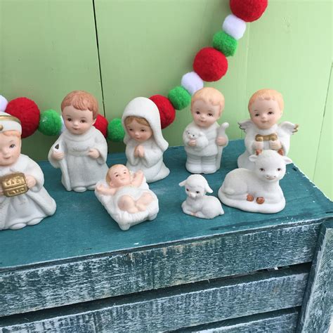  Vintage 8 Pc Porcelain Bisque Nativity Set, 