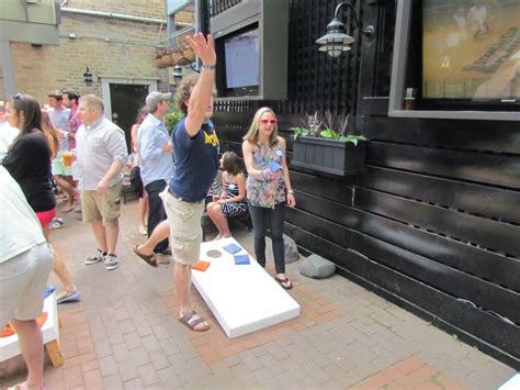 Home - Chicago Cornhole Rental