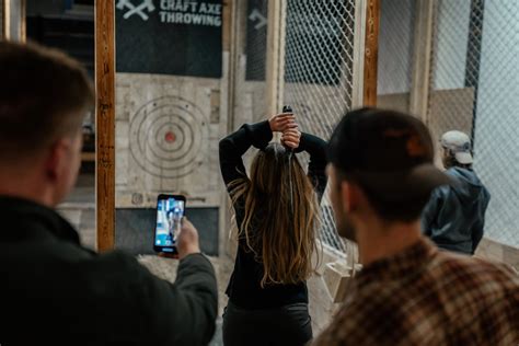 Home - Craft Axe Throwing Franchise