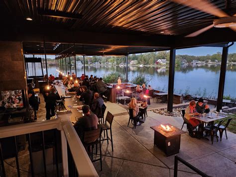 Home - Lake Restaurant