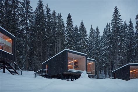 Home - Twin Cabin Hotel