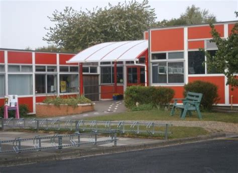 Home Farnborough Grange Nursery/Infant Community School