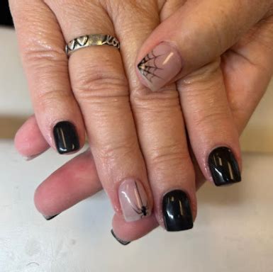 Home Georgetown Manicure, Eyelash Extensions and Pedicure