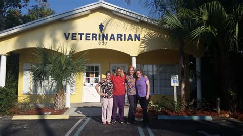 Home Hometown Pet Care Center - Sebastian, Florida