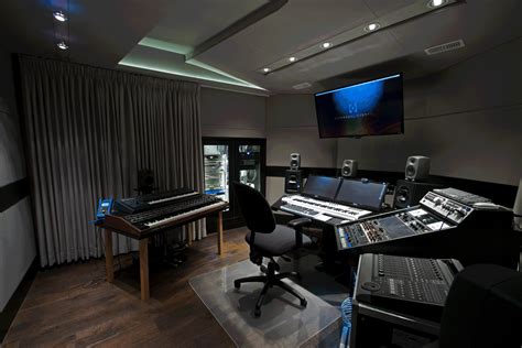 Home Mega Studio