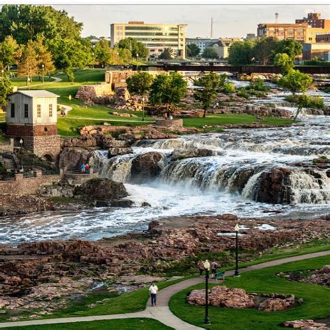 Home Sioux Falls 675 Repeater