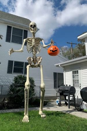 New 12 foot Inferno Pumpkin Skeleton at H