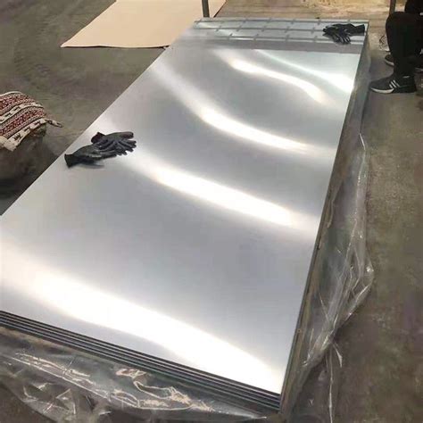 Everbilt exclusively offers a variety of sizes to suit the individual needs of your job or project. 1-piece per pack. Aluminum construction. Polished aluminum plated. 24 in. x 0.025 in. x 24 in. Return Policy. Product ID #: 204325598 Internet #: 887480007077 Model #: 800707. . Home depot aluminum sheet