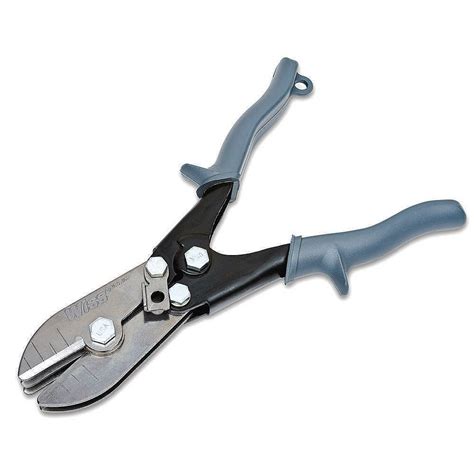 Product Details. The JONARD TOOLS WSC-826 Wire Stripper and Crimper is a 3-in-1 multi-function wire stripper, crimper, and cutter. It is designed to cut and strip 8-26 AWG solid or stranded wire and the crimper portion works on non-insulated terminals from 10 to 22 AWG with also a separate crimper for crimping 7 mm to 8 mm ignition wires..