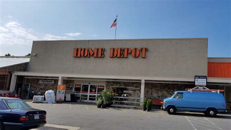Home depot forest ave. See what shoppers are saying about their experience visiting The Home Depot Staten Island store in Staten Island, NY. ... 2501 Forest Ave. Staten Island, NY 10303. 
