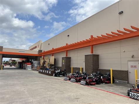 Home depot gulf freeway. The Gulf Freeway Home Depot isn't just a hardware store. We provide tools, appliances, outdoor furniture, building materials to Houston, TX residents. Let us help with your project today! Closed until 6:00 AM (Show more) Mon–Sat. 6:00 AM–6:00 PM; Sun. 8:00 AM–6:00 PM (281) 464-2080. 