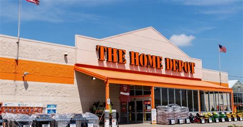The estimated total pay for a General Warehouse at The Home Depot is $16 per hour. This number represents the median, which is the midpoint of the ranges from our proprietary Total Pay Estimate model and based on salaries collected from our users. The estimated base pay is $15 per hour. The estimated additional pay is $1 per hour.