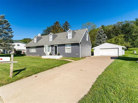 Powell Poage Hamilton Homes for Sale. 32288 County Road 1, La Crescent, MN 55947 is for sale. View 31 photos of this 4 bed, 3 bath, 3334 sqft. single family home with a list price of $799900..