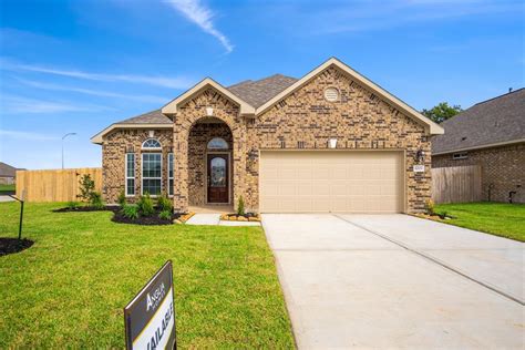 Home for sale pearland tx. Pearland, TX 77581. $459,000. Active. For Sale, Single-Family. Traditional style in Highland Crossing Sec 3 in Pearland (Marketarea) 4 bedrooms. 2,862 Sqft. ($160/Sqft.) 3 full ba. Find the latest homes for sale, open houses, foreclosures, neighborhood and school level searches on HAR.com. 