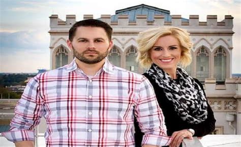 Gabriel Swaggart Bio, Age, Wife, Mother, Family, Net Worth, House, Rally and Wedding Gabriel Swaggart Bio Gabriel Swaggart is an associate pastor of Family Worship Center, the home church and headquarters of Jimmy. 