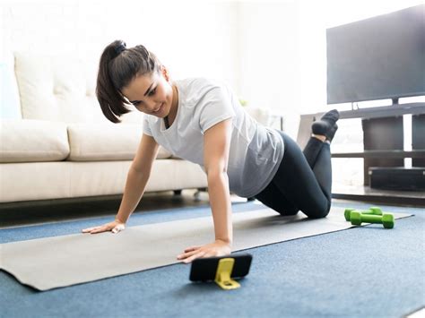 Starting and maintaining a regular workout regimen can be challenging for many people. However, thanks to smart fitness equipment and apps, more folks can take advantage of home gy...