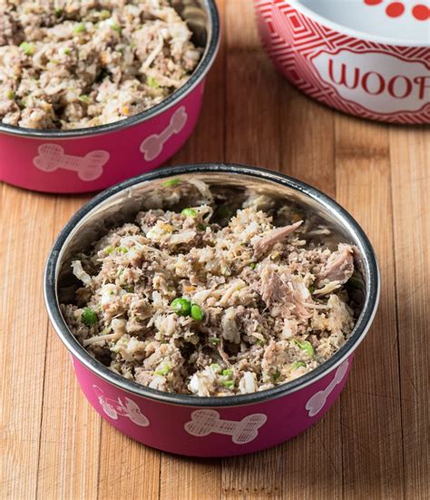 Home made dog food. Jul 23, 2019 · First, add the leftover rice. If using oats, quinoa, barley, or potatoes skip this step. 1 – 2 cups leftover cooked rice or oats. Next, add bone broth and coconut oil and be sure to scrape the little bits off the bottom of the pan – this is how to "deglaze" the Instant Pot. 2 cups bone broth, 2 – 3 tbsp coconut oil. 