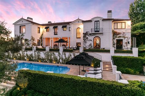 Home sale los angeles. View 8370 homes for sale in Los Angeles, CA at a median listing home price of $1,200,000. See pricing and listing details of Los Angeles real estate for sale. 