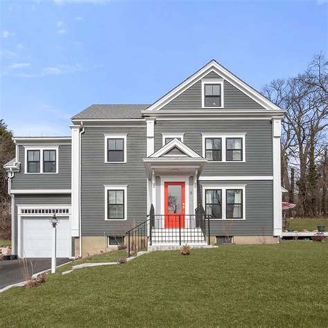 Home showcase: Updated Colonial in Newton