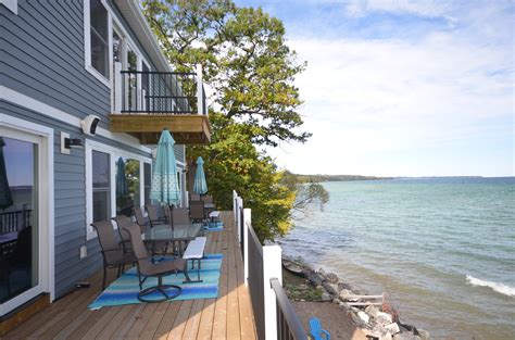 Home to traverse city. Explore the homes with Newest Listings that are currently for sale in Traverse City, MI, where the average value of homes with Newest Listings is $349,900. Visit realtor.com® and browse house ... 