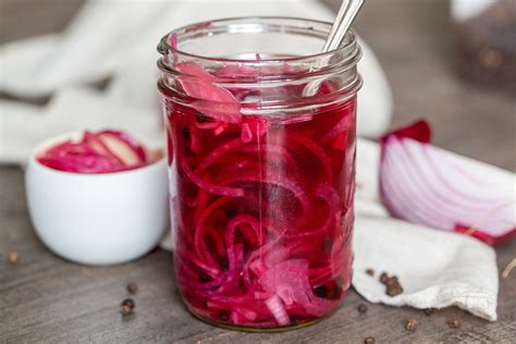 Homemade Pickled Onions & Pickled Carrots - World of Vegan