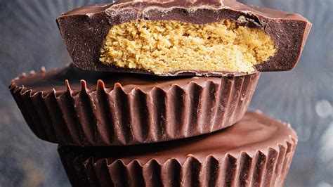 Homemade reese. Step By Step Instructions: Step One: Chop the pieces of Reese’s Peanut Butter Chocolate and set aside. Using a stand mixer, add in your lactose free heavy cream and mix until you get stiff peaks ... 