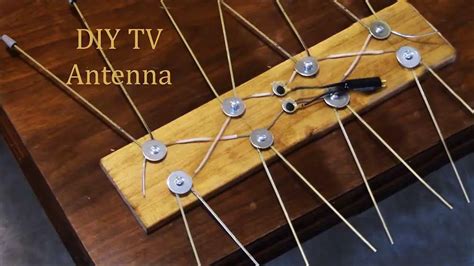 Homemade uhf antenna digital tv.  Total cost is about $1.  The process...