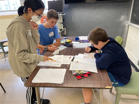 Homeroom instructors compete over child gratifications when class ceremonies turn into status...