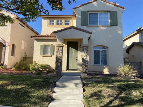 Homes for rent chula vista. 5 beds 4 baths 3,178 sq ft. 2600 Rio Seco Ct, Chula Vista, CA 91915. Laundry in unit • Parking • A/C. Request a tour. House for Rent for sale in Eastlake Greens, CA: Wonderful location on the Woods! Single Story home, 4 Bedroom plus one extra room for bedroom or office. 3.5 Baths. $6,500/mo. 