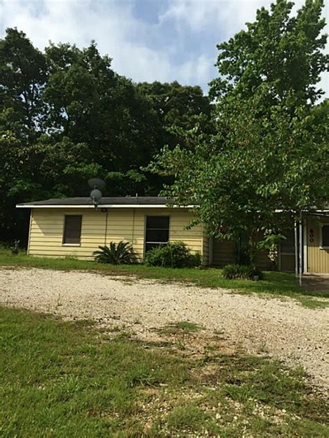 Homes for rent huntsville tx. 26692 Pools Creek DriveHuntsville, TX 77320. Listed on By Owner by Dorothy Roberts. 3 Bed. 2.5 Baths. 1,400 Sq ft. 5602 Sqft (Lot) 3 bedroom 2.5 bath single family home for rent in huntsville texas/ lake livingston community. this spacious 2 story home is 1400 sq ft... Read More. Homes For Rent $1,450. 