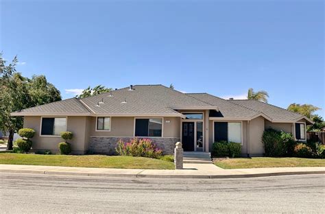 Area Guide. New! Apply to multiple properties within minutes. Find out how. 1034 Prune St. Hollister, CA 95023. House for Rent. $3,400 /mo. 4 Beds, 3 Baths.. 