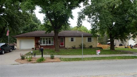 560 Prospect St, Leavenworth, KS 66048 is a 2 bedroom, 1 bathroom, 990 sqft single-family home built in 1920. This property is not currently available for sale. 560 Prospect St was last sold on Oct 1, 1995 for $30,500.. 