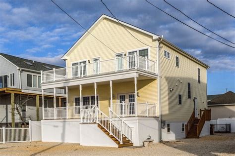Homes for rent in ocean county nj. Search 260 Single Family Homes For Rent with 4 Bedroom in Ocean County, New Jersey. Explore rentals by neighborhoods, schools, local guides and more on Trulia! 