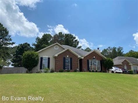 Homes for rent wetumpka al. Call today for a private tour. $339,500. 4 beds 2 baths 2,362 sq ft 0.99 acre (lot) 9 Hill Ridge Dr, Wetumpka, AL 36092. ABOUT THIS HOME. Waterfront Home for sale in Wetumpka, AL: Experience love at first sight with this exquisite 5-bed, 3.5-bath custom home in Emerald Mountain. 
