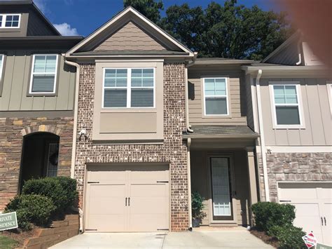 4 beds, 3 baths, 1590 sq. ft. house located at 2966 Knollberry Ln, Decatur, GA 30034 sold for $67,000 on Jul 17, 2013. MLS# 5149663. Fantastic 4 bedroom home with 2 master suites! Close to intersta...