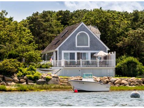 Homes for sale at martha's vineyard. Island homes and modular construction are a perfect match. However, scheduling and coordination are key to not sinking. ... Building Process Green Building Island Building Martha's Vineyard Nantucket Homes Residential Homes. Comments . 0 Likes . previous post next post. Related Posts. Modular Style. How a modular home is … 