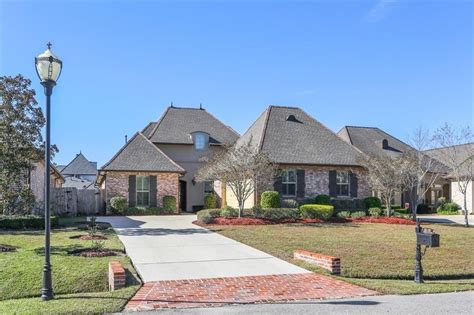 Explore the homes with Waterfront that are currently for sale in Belle Chasse, LA, where the average value of homes with Waterfront is $347,000. Visit realtor.com® and browse house photos, view ... . 
