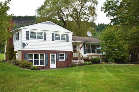 Homes for sale bradford county pa. Bradford County PA Homes for Sale / 17. $135,000 3 Beds; 1 Bath; 1,304 Sq Ft; 104 Lombard St, Towanda, PA 18848. Lovely remodeled home located in Towanda with ... 