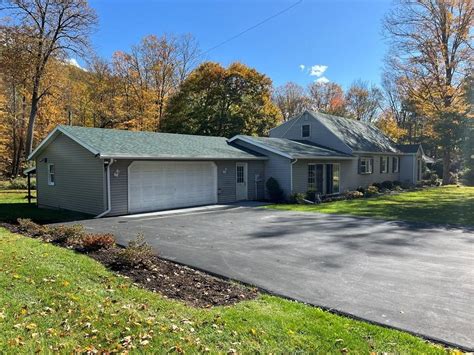 Homes for sale chemung county ny. Chemung Homes for Sale $159,522. Pine Valley Homes for Sale $174,385. Breesport Homes for Sale $171,835. South Corning Homes for Sale $138,581. Chemung County Homes by Zip Code. 14845 Homes for Sale $202,940. 14901 Homes for Sale $94,869. 14904 Homes for Sale $94,095. 14892 Homes for Sale $149,043. 