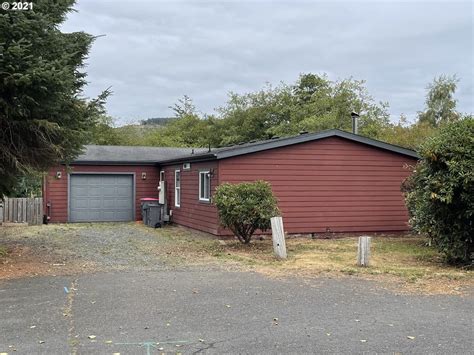 Homes for sale clatsop county oregon. Karen Croston Mt Hood Realty, LLC. $1,150,000. 3 Beds. 2.5 Baths. 2,679 Sq Ft. 4805 Drummond Dr, Seaside, OR 97138. Get ready for coastal living with a touch of class! Set in the popular Reserve community, this stunning home sits on a prime perimeter lot with scenic meadowland views. 