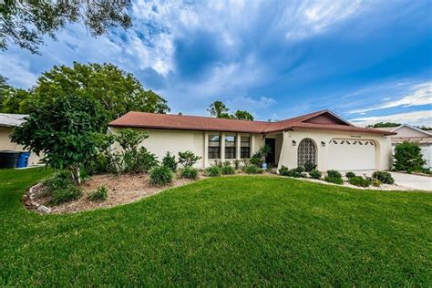 Homes for sale clearwater. Zillow has 1293 homes for sale in Clearwater FL. View listing photos, review sales history, and use our detailed real estate filters to find the perfect place. 