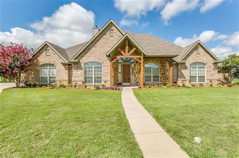 Homes for sale cleburne tx. Easily access Highway 67 and Chisolm Trail Parkway for a 35-minute commute to. $875,000. 3 beds 2.5 baths 2,793 sq ft 10.00 acres (lot) 1400 County Road 805, Cleburne, TX 76031. ABOUT THIS HOME. Outside City Limits - Cleburne, TX home for sale. 