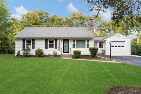 Homes for sale coventry ri. NMLS#: 1598647. Get Pre-Approved. For Sale - 96 Tiogue Ave, Coventry, RI - $499,000. View details, map and photos of this single family property with 2 bedrooms and 1 total baths. MLS# 1338313. 