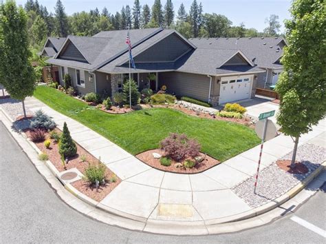 Homes for sale grants pass. Zillow has 51 homes for sale in Grants Pass OR matching Rogue River. View listing photos, review sales history, and use our detailed real estate filters to find the perfect place. ... JOHN L SCOTT REAL ESTATE GRANTS PASS. $269,000. 2 bds; 2 ba; 924 sqft - Home for sale. Show more. Price cut: $10,999 (Apr 16) 281 Oak Ranch Rd, Grants Pass, OR … 