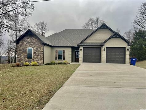 Homes for sale greenbrier ar. Browse 174 listings of houses, townhomes, condos, and land for sale in Greenbrier AR. Filter by price, size, amenities, and more to find your dream home. 