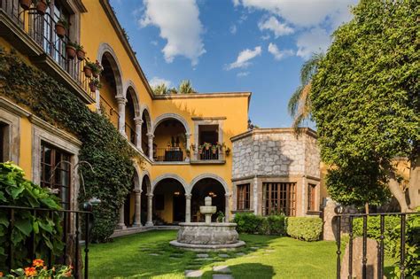 Search for luxury real estate in Guanajuato with S