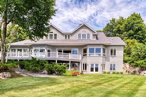 Homes for sale harbor springs mi. 27 Harbor Springs Homes for Sale / 40. $1,250,000 . 3 Beds; 3 Baths; 1,268 Sq Ft; 382 W 3rd St, Harbor Springs, MI 49740. ... 403 E Main St, Harbor Springs, MI 49740. Located in the heart of Main Street in Harbor Springs, The Veranda at Harbor Springs is a landmark institution. It was built 147 years ago in Petoskey and pulled across the ice by ... 