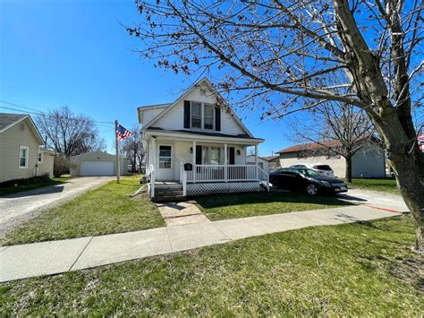 6679 189th St, Albia, IA 52531 is currently not for sale. The 1,656 Square Feet single family home is a 3 beds, 2 baths property. This home was built in 1963 and last sold on 2022-08-19 for $210,000. View more property …. 