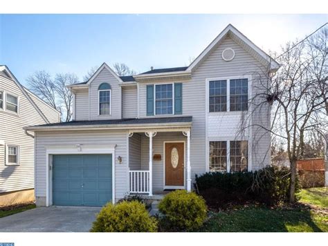 Homes for sale in barrington nj. 3 beds 1 bath 1,940 sq ft. 519 Irish Hill Rd, Runnemede, NJ 08078. (856) 468-7800. Home with Parking for sale in Barrington, NJ: In the heart of Haddonfield, stands a magnificent, well loved, colonial home boasting five bedrooms and three full and three half bathrooms. 